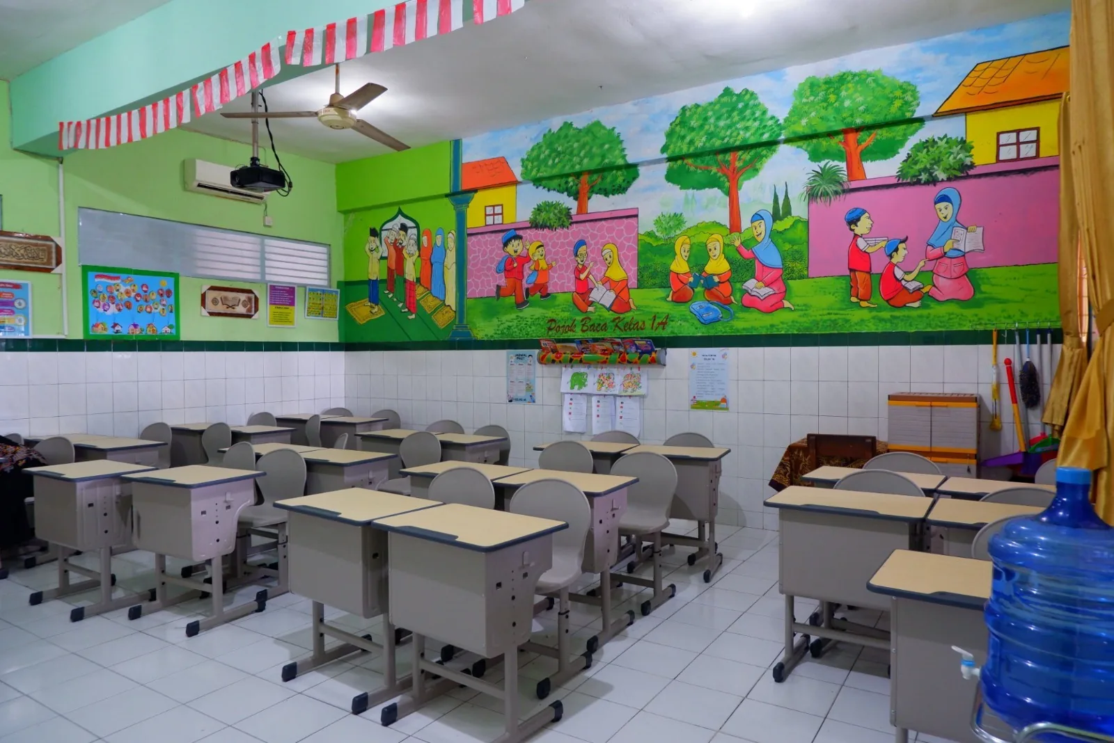 Ruang Belajar ber AC